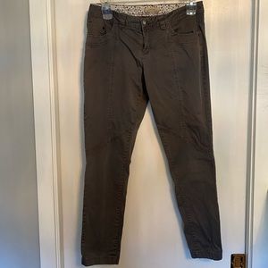 Women’s pants